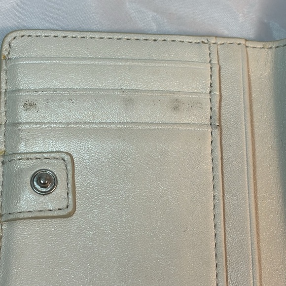 Coach White Wallet with Silver Rose - Picture 7 of 8
